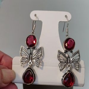 Genuine Garnet .925 butterfly (stamped)